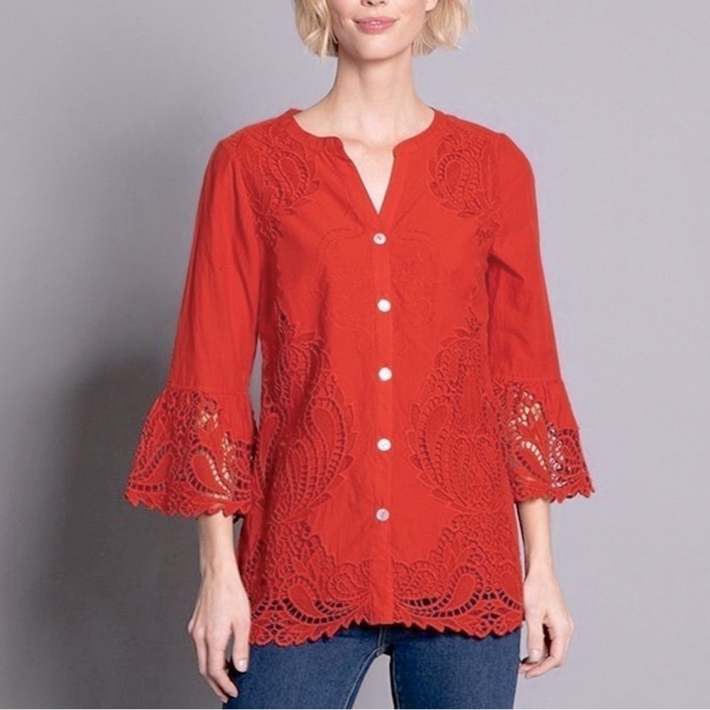 John Mark Linen 3/4 Sleeve Button Front Eyelet Top